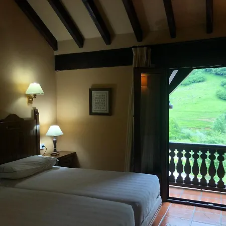 Rebeco Отель Фуэнте-Де