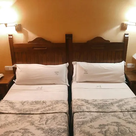 Rebeco Hotel 2*
