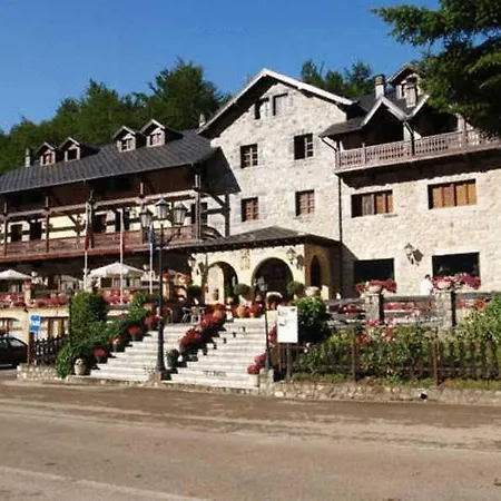 Hotel Rebeco Fuente De